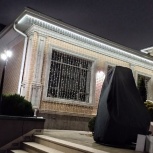 Украшение фасадов зданий гибким неоном – Ростов-на-Дону, Ростов-на-Дону